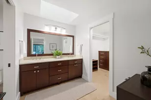 21 Valley Oak St, Portola Valley, CA 94028 - Photo 16