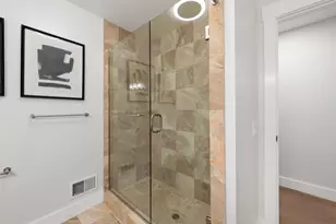 21 Valley Oak St, Portola Valley, CA 94028 - Photo 56