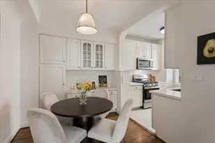 1990 Green St 107, San Francisco, CA 94123 - Photo 16