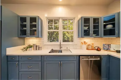 1410 Capuchino Ave, Burlingame, CA 94010 - Photo 18