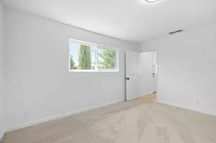 3221 Colgate Ln, Bakersfield, CA 93306 - Photo 20