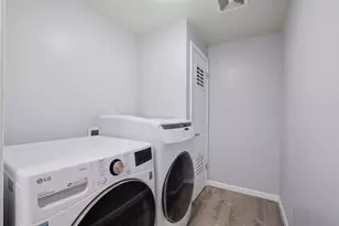 610 Arcadia Ter 202, Sunnyvale, CA 94085 - Photo 16