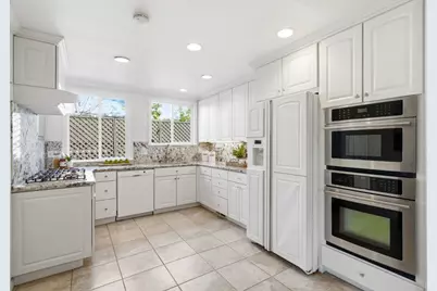 2334 Cory Ave, San Jose, CA 95128 - Photo 16