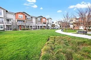 817 Galt Ter 4, Sunnyvale, CA 94085 - Photo 34