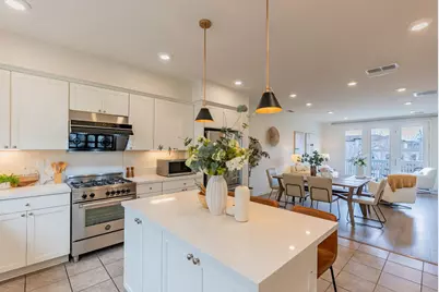 817 Galt Ter 4, Sunnyvale, CA 94085 - Photo 18