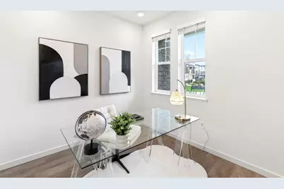 817 Galt Ter 4, Sunnyvale, CA 94085 - Photo 4