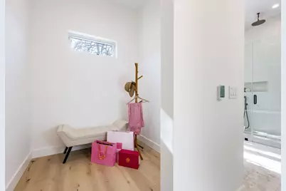 1686 Parkhills Ave, Los Altos, CA 94024 - Photo 22