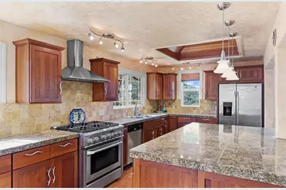 38025 Poppy Tree Ln, Carmel Valley, CA 93924 - Photo 14