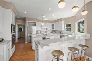 8320 Chantrelle Ct, Gilroy, CA 95020 - Photo 18