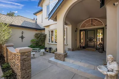 8320 Chantrelle Ct, Gilroy, CA 95020 - Photo 4