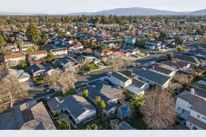 1065 Huntingdon Dr, San Jose, CA 95129 - Photo 38