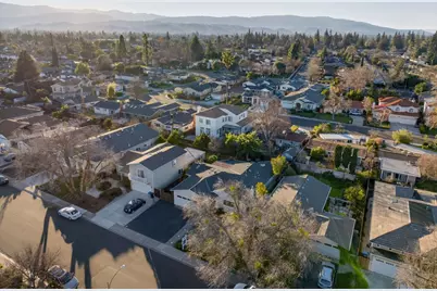 1065 Huntingdon Dr, San Jose, CA 95129 - Photo 36