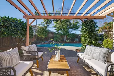 1065 Huntingdon Dr, San Jose, CA 95129 - Photo 24