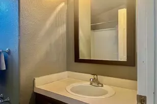 3015 E Bayshore Rd 316, Redwood City, CA 94063 - Photo 18