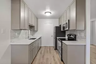 1376 Palm St, San Jose, CA 95110 - Photo 8