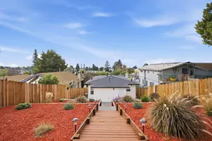 8724 MacArthur Blvd, Oakland, CA 94605 - Photo 36