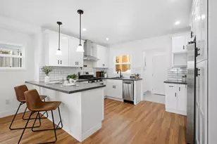 8724 MacArthur Blvd, Oakland, CA 94605 - Photo 12