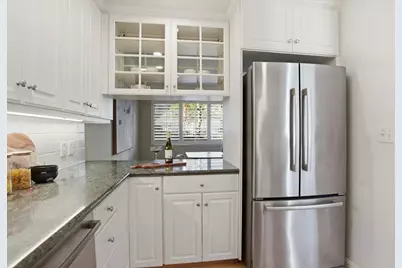 404 Portofino Dr 3, San Carlos, CA 94070 - Photo 10