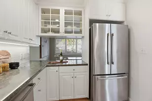 404 Portofino Dr 3, San Carlos, CA 94070 - Photo 10