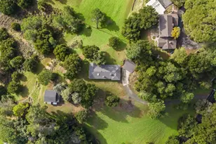 22301 Rolling Hills Rd, Saratoga, CA 95070 - Photo 8