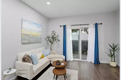 373 Shadow Run Dr, San Jose, CA 95110 - Photo 4