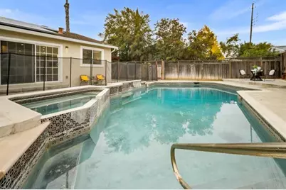 184 Sun Blossom Dr, San Jose, CA 95123 - Photo 18