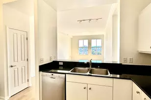 140 S Van Ness Ave 1124, San Francisco, CA 94103 - Photo 4