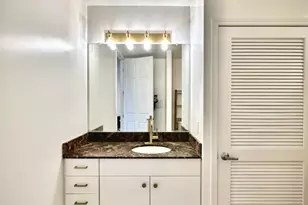 140 S Van Ness Ave 1124, San Francisco, CA 94103 - Photo 16