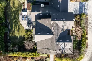 740 Windsor Dr, Menlo Park, CA 94025 - Photo 36