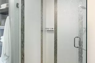 740 Windsor Dr, Menlo Park, CA 94025 - Photo 18