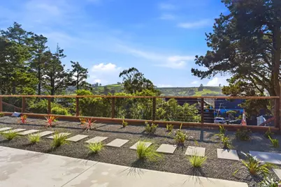 704 Claridge Dr, Pacifica, CA 94044 - Photo 46