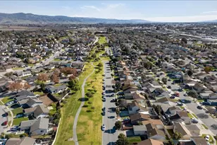 561 Powell St, Salinas, CA 93907 - Photo 32