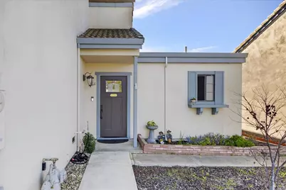 561 Powell St, Salinas, CA 93907 - Photo 4