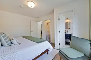 732 N Redwood Ave, San Jose, CA 95128 - Photo 22