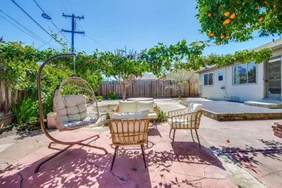 732 N Redwood Ave, San Jose, CA 95128 - Photo 50