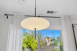 2141 Bel Air Ave, San Jose, CA 95128 - Photo 32