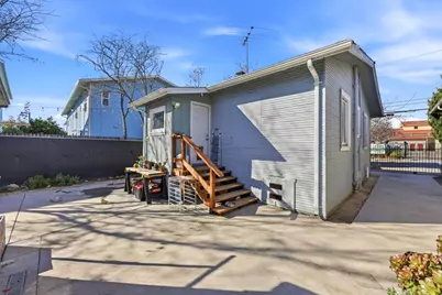 1000 81st Ave, Oakland, CA 94621 - Photo 20