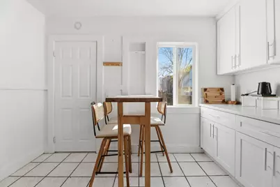 1000 81st Ave, Oakland, CA 94621 - Photo 8