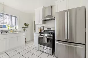 1000 81st Ave, Oakland, CA 94621 - Photo 10