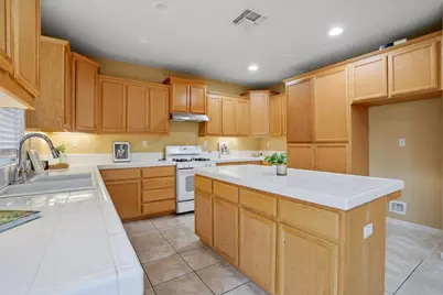 8727 Bergamo Cir, Stockton, CA 95212 - Photo 14