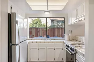 1467 Tyler Park Way, Mountain View, CA 94040 - Photo 8