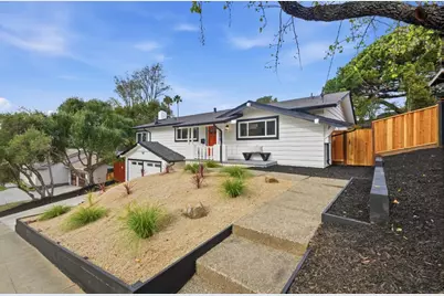 2478 Oakes Dr, Hayward, CA 94542 - Photo 34