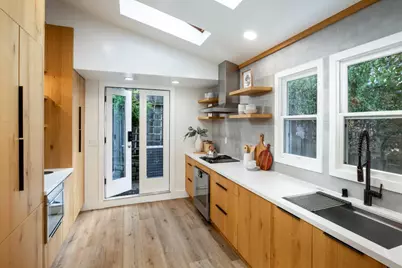 240 Glenwood Ave, Woodside, CA 94062 - Photo 4