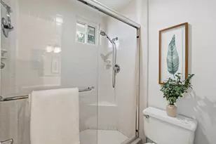 915 Crestview Dr, San Carlos, CA 94070 - Photo 24