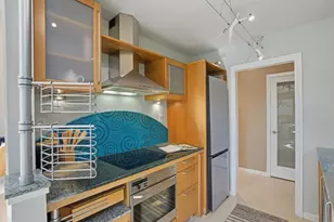 953 Shoreline Dr, San Mateo, CA 94404 - Photo 22