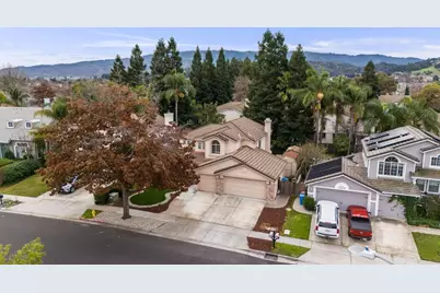 1242 Wagon Way, Gilroy, CA 95020 - Photo 4