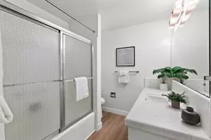 2249 Gundersen Dr, San Jose, CA 95125 - Photo 32