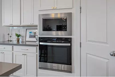 303 Amara Ln, Hollister, CA 95023 - Photo 8