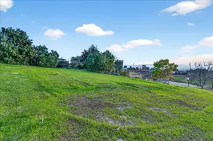 3633 Westview Dr, San Jose, CA 95148 - Photo 58