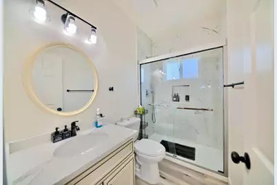 213 W South St, Tracy, CA 95376 - Photo 16